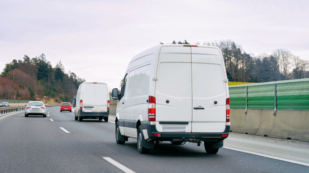 Kurierdienst Gießen – Primevia Transport führt schnelle Expressfahrten und Kleintransporte bis 3,5t auf der Autobahn durch.